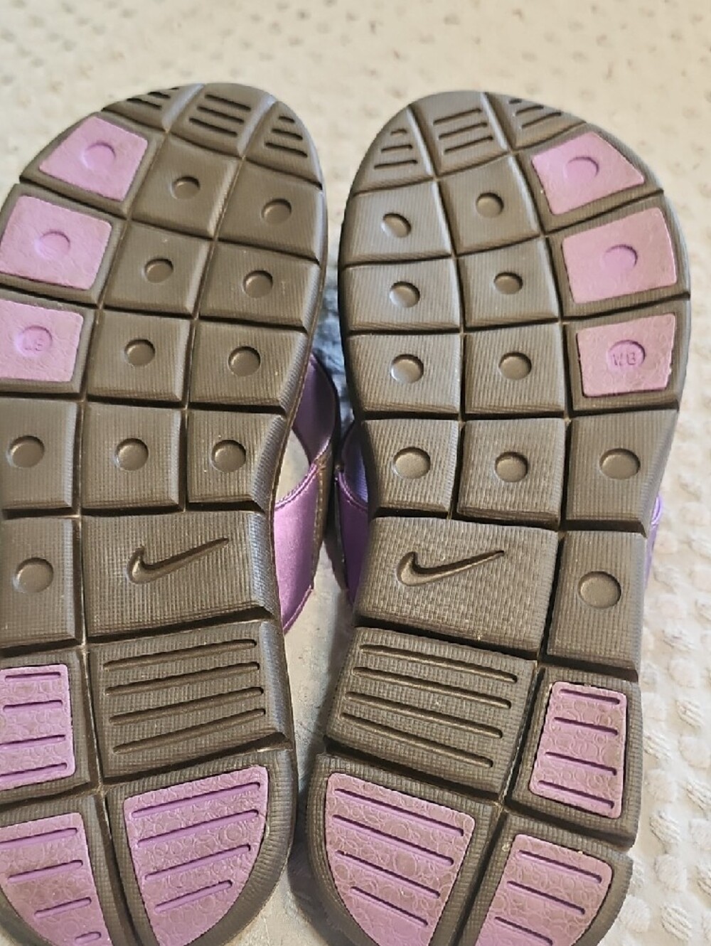 Nike Black and Purple Women's Sporty Thong Sandals - Picture 6 of 6